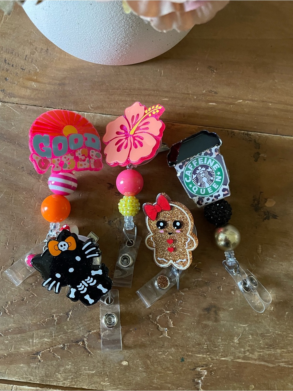 Lot of 5 Glittery Holiday Badge Reels EUC SOOOO CUTE!!!!